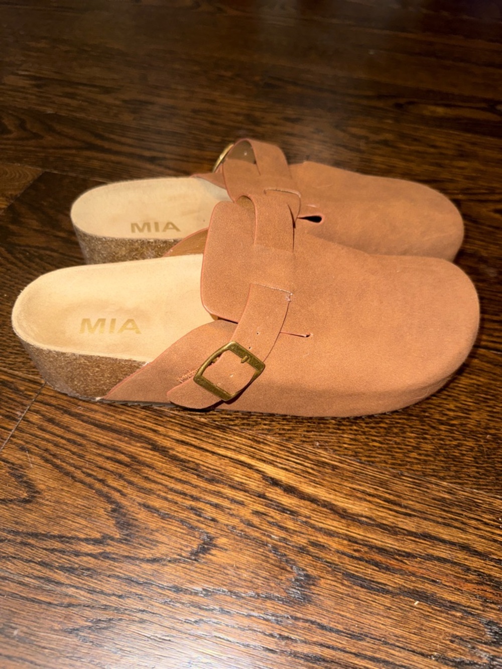Women's Mia Qwest Mule size 7.5